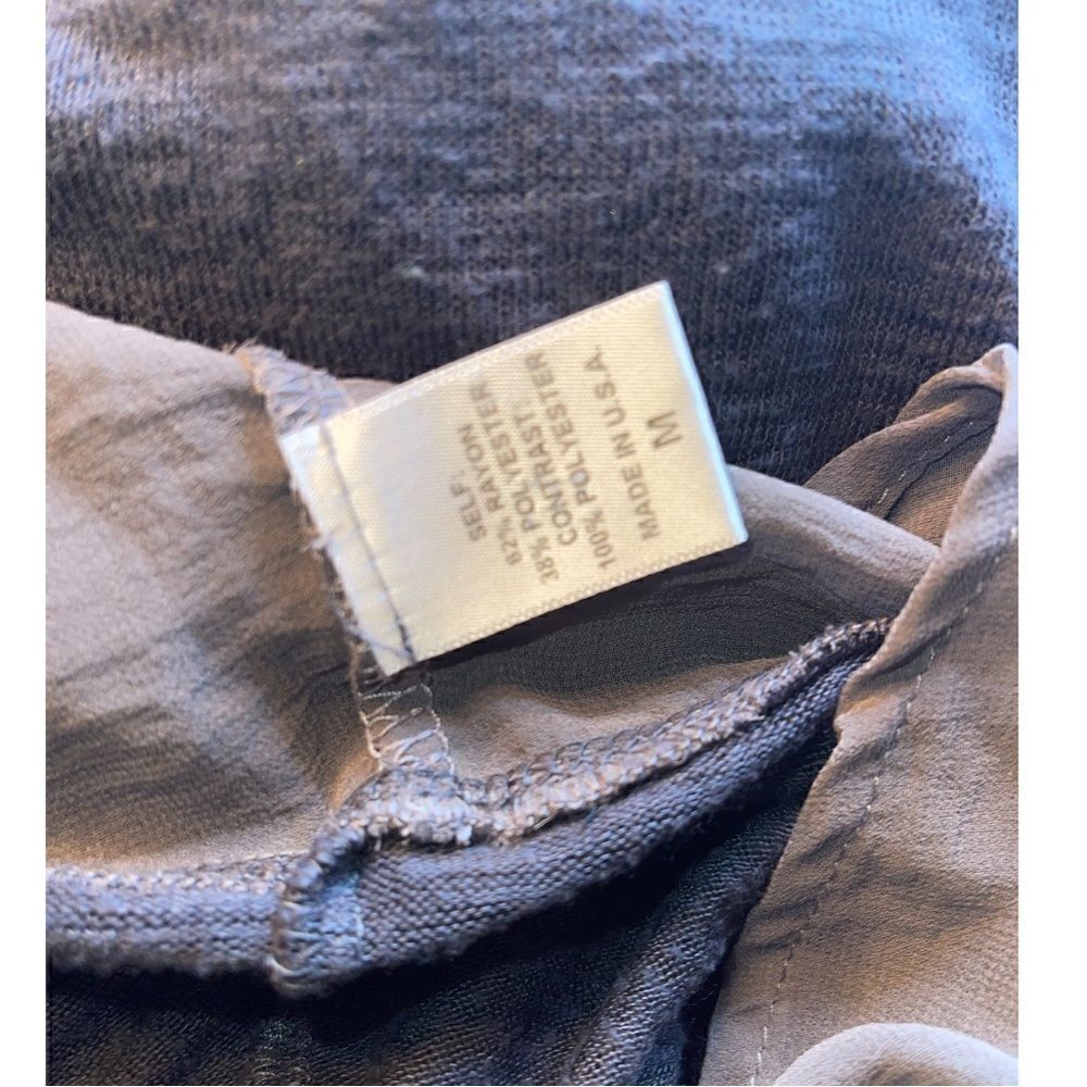 Size M beautiful top - Picture 4 of 7